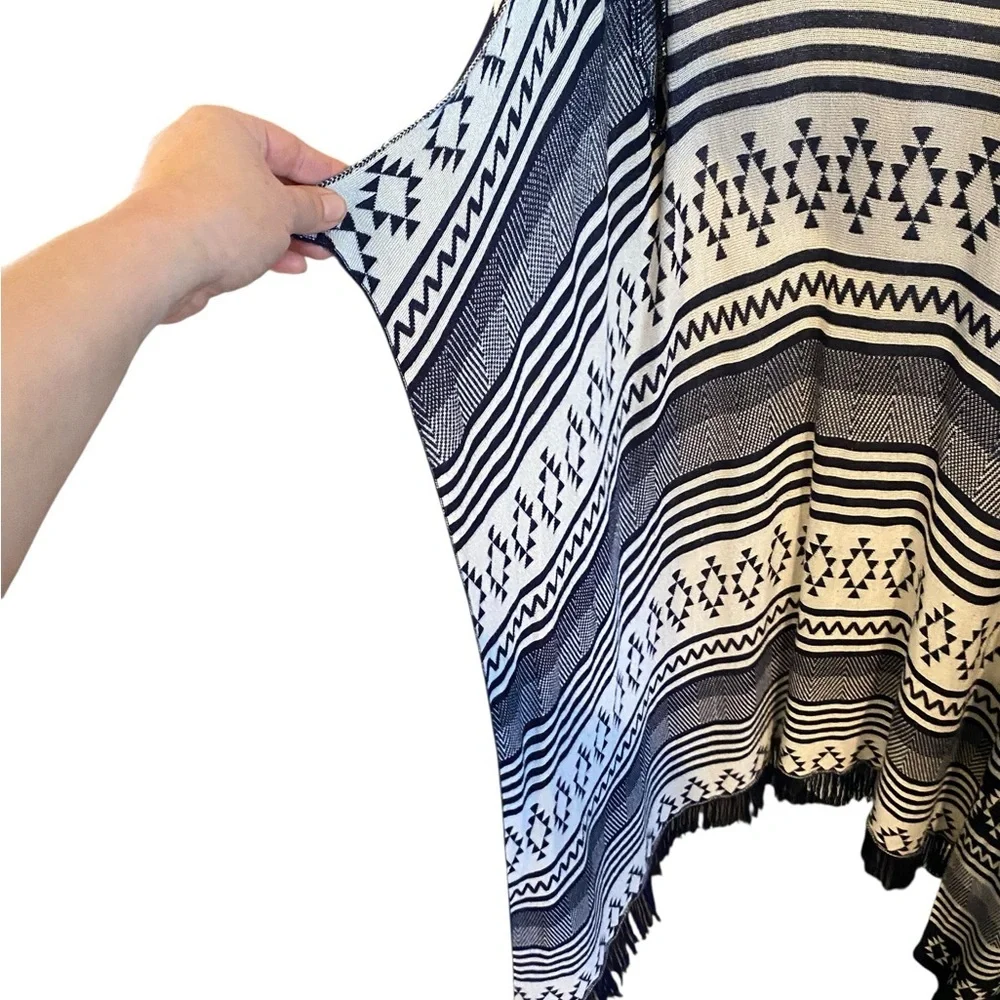 Mia Maddison Boho Fringe stage coach  shawl Navy western Southwest Aztec print